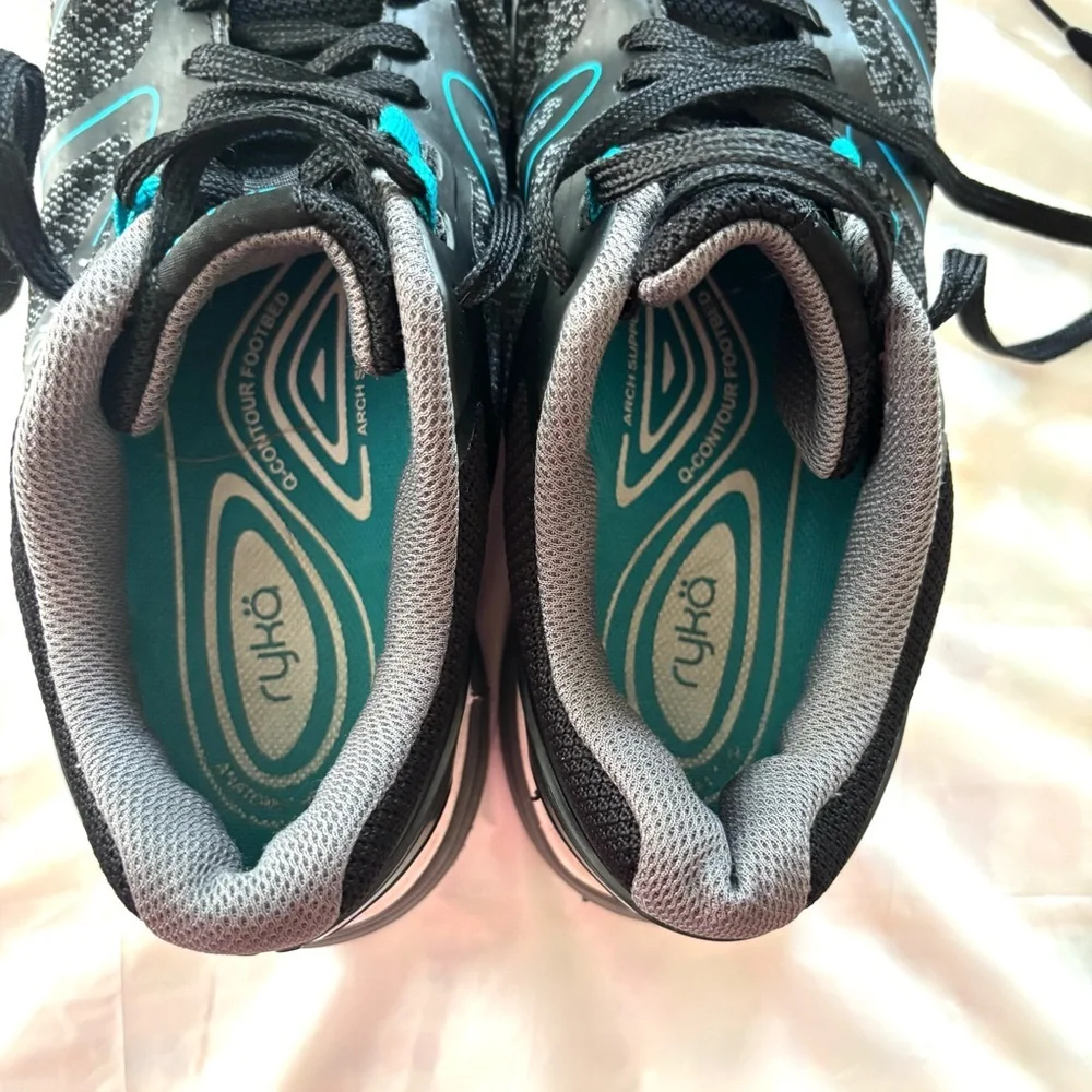 Ryka Exuberant Black Turquoise Walking Sneakers SZ 8 M Worn 2X